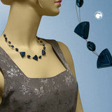 Kette, Dreieck und Olive stahlblau