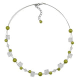 Kette Drahtkette Würfel oliv-seidig und transparente Kunststoffperlen 42cm