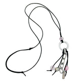 Kette Ring Aluminium hellgrau Perlen silberfarben rosa Kordel schwarz 80cm