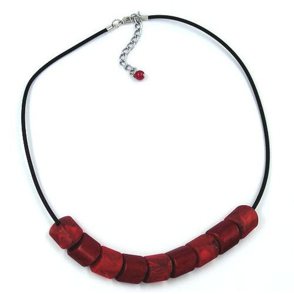 Kette Schrägperle Kunststoff rot-seidig und rot-marmoriert Vollgummi schwarz 45cm