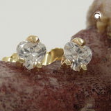 Stecker, Zirkoniaherz gefasst, 9Kt GOLD